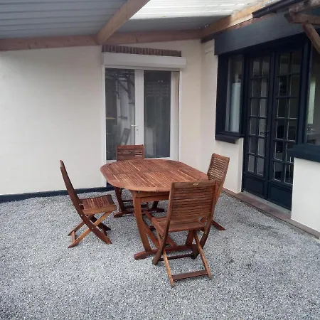 Le Chant Des Oiseaux Arrivee Autonome